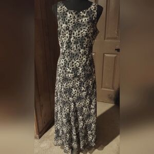 100% Silk Cheetah Print Maxi Donna Morgan Dress